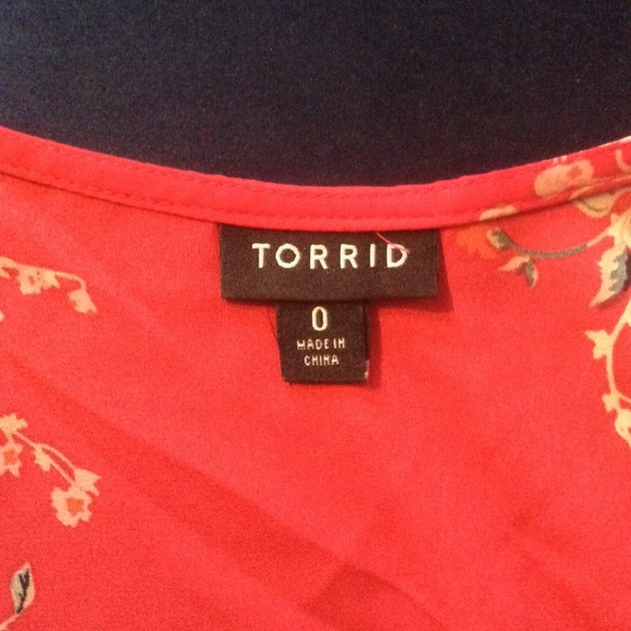 Torrid Pink Floral Blouse, Size 0 - Picture 5 of 8